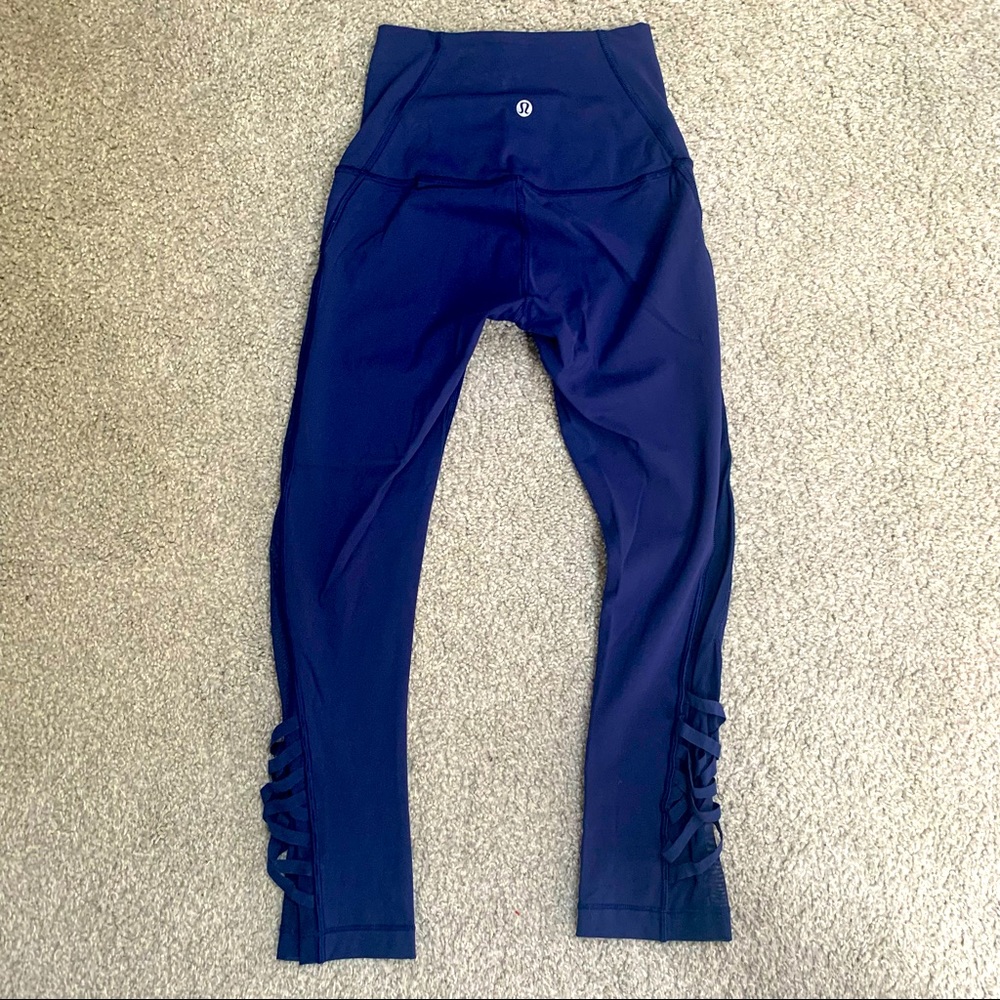 Lululemon blue leggings with sheer sides, size 2